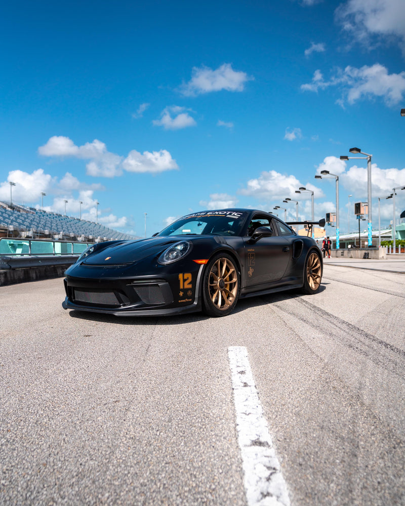 Porsche 911 GT3 RS – Miami Exotic Auto Racing